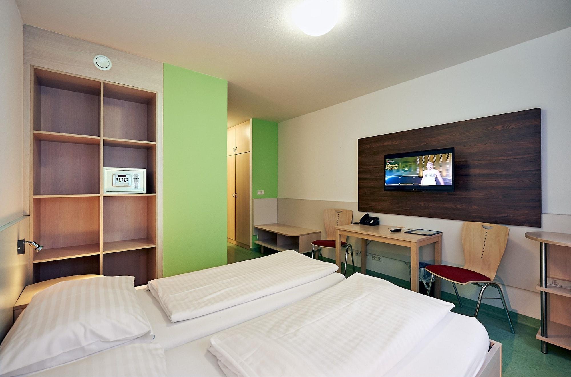 Kolping Zentral Hotel 2*